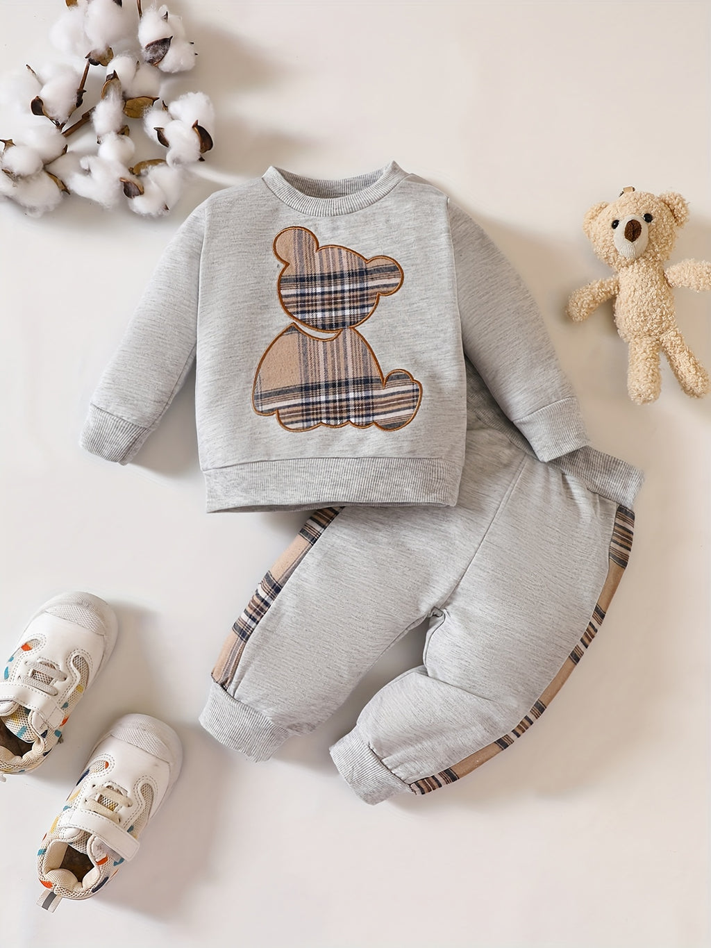 Popular Baby Plaid Bear Embroidery Set - Sweatshirt Tops Pants