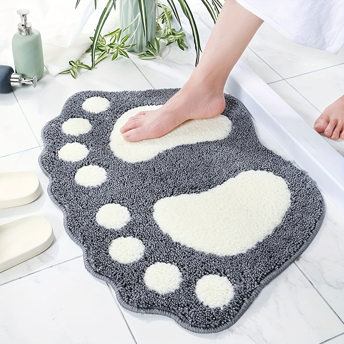 Home Relaxation, Cute Boot-Shaped Non-Slip Bath Mat - Machine Washable, Soft Polyester & PVC Blend, Grey and Cream Color, Perfect for Bathroom Decor