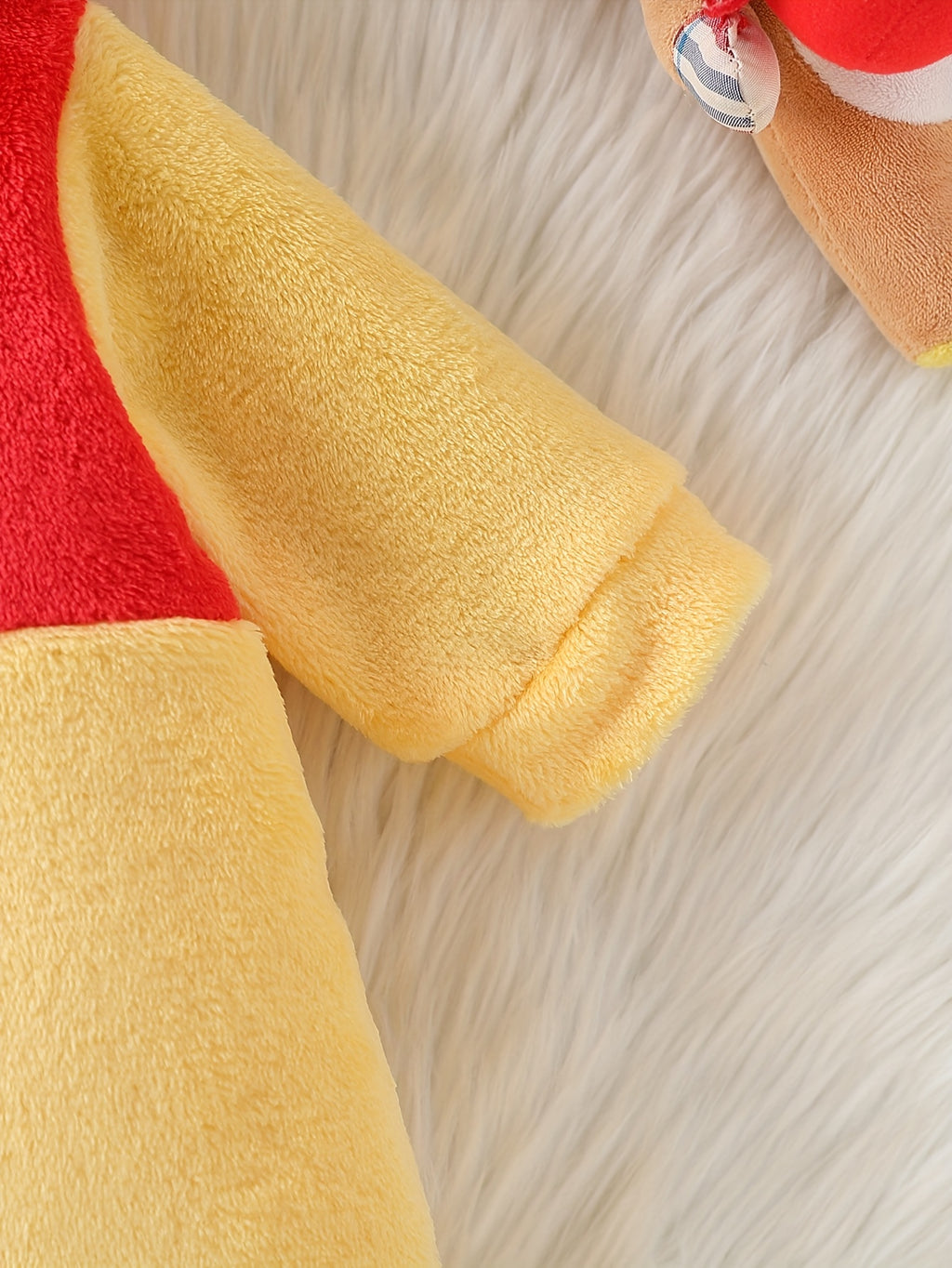 Autumn and Winter Cute Cartoon Themed Warm Plush Hooded Footed Romper for Baby Boys and Girls, Soft, Thickened, Warm and Comfortable, Daily Essential, Gift Box, Perfect for Outdoor, Winter Baby Clothes, Outdoor Baby Wear, Sof