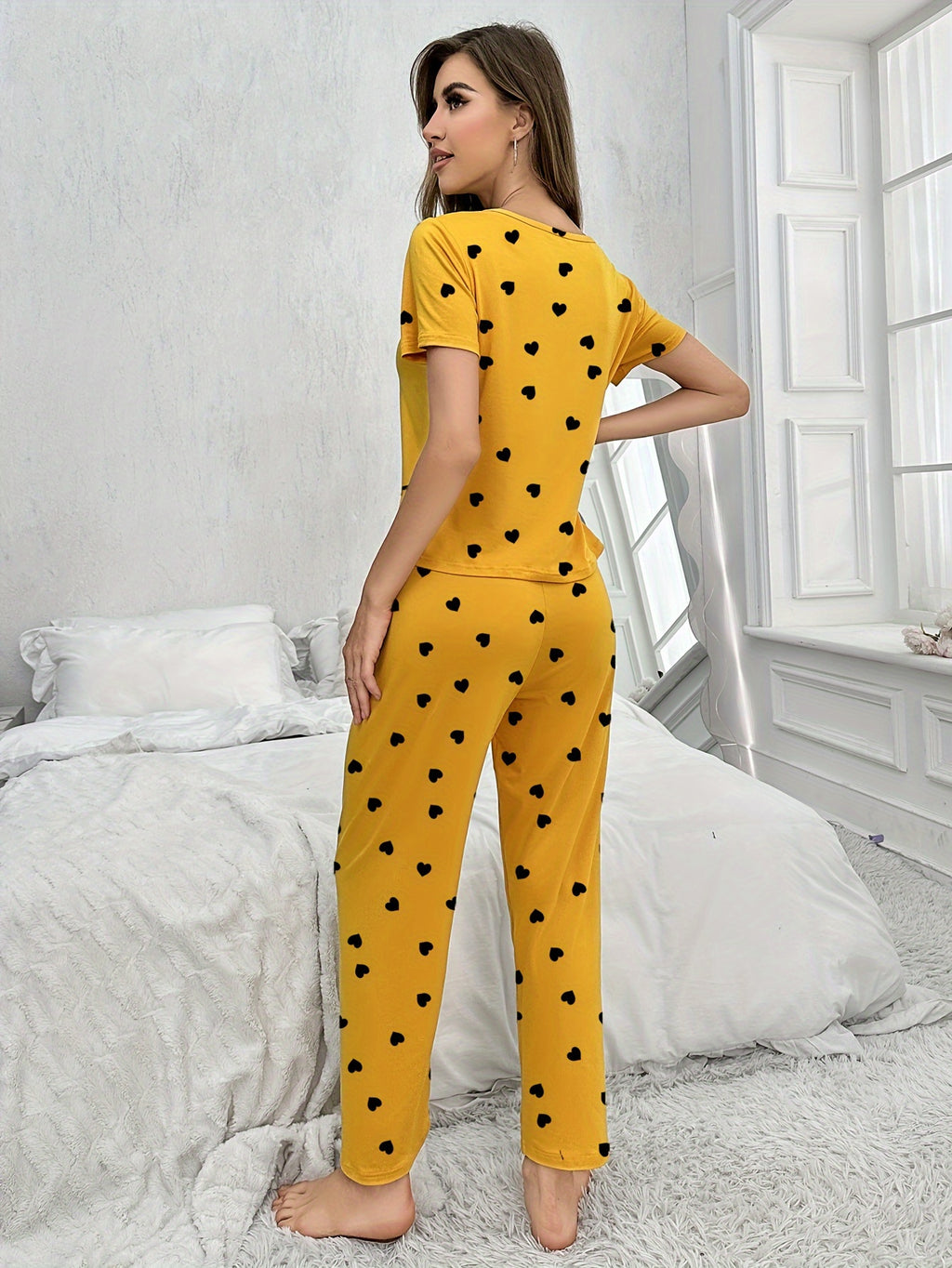 Women's Short Sleeve T-shirt & Long Pants Pajama Set, Love Heart Print, Comfortable Loungewear, Home Wear, Casual Outfit, Available For Outdoor Use