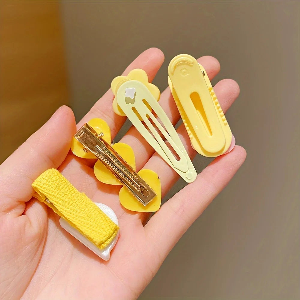 14 Pieces of Cute Yellow Hair Clips Are Sweet and Versatile