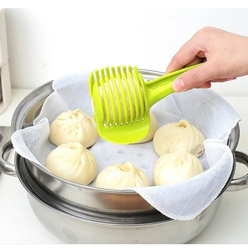 1pc Tomato Slicer Fruits Cutter Stand Utensilios De Cozinha Assistant Lounged Tomato Lemon Shreadders Slicer Random Color