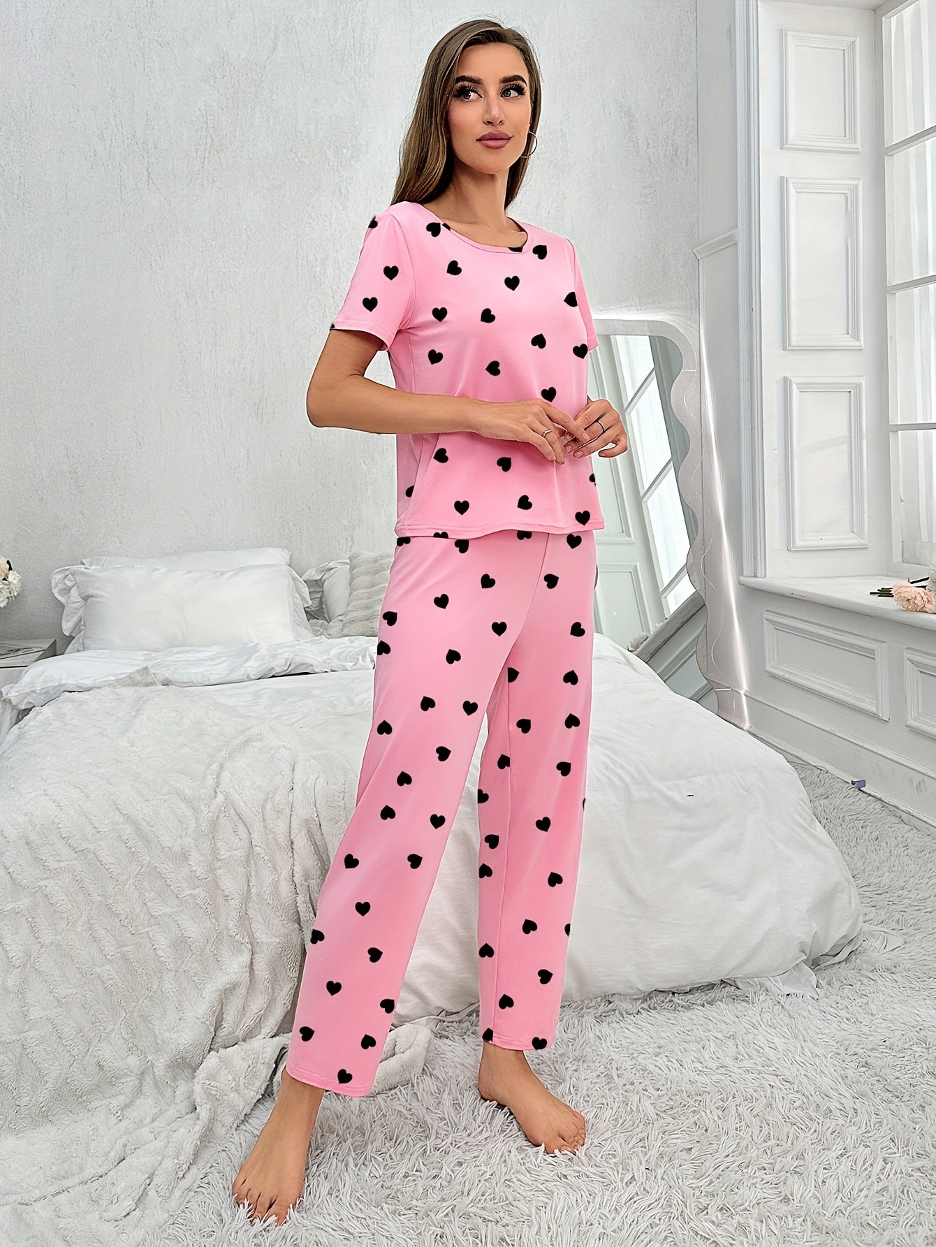 Women's Short Sleeve T-shirt & Long Pants Pajama Set, Love Heart Print, Comfortable Loungewear, Home Wear, Casual Outfit, Available For Outdoor Use