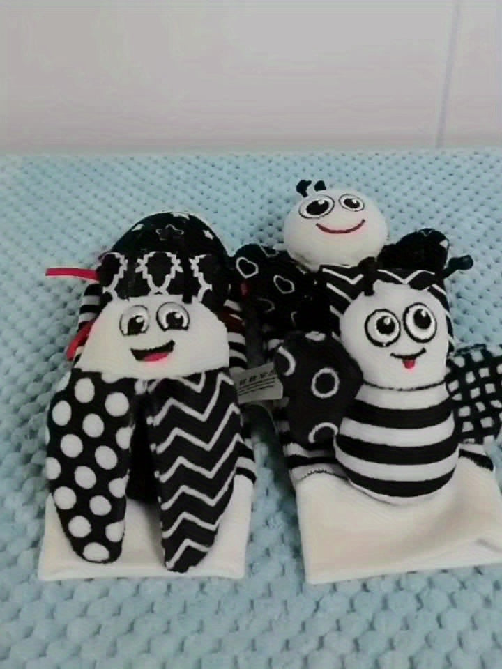 Baby Rattle Socks Toy for Girls And Boys Aged 3-6 Months to 12 Months, Designed for Learning.